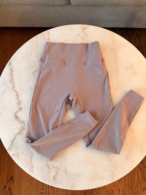 The Bar Cinder Gray Leggings